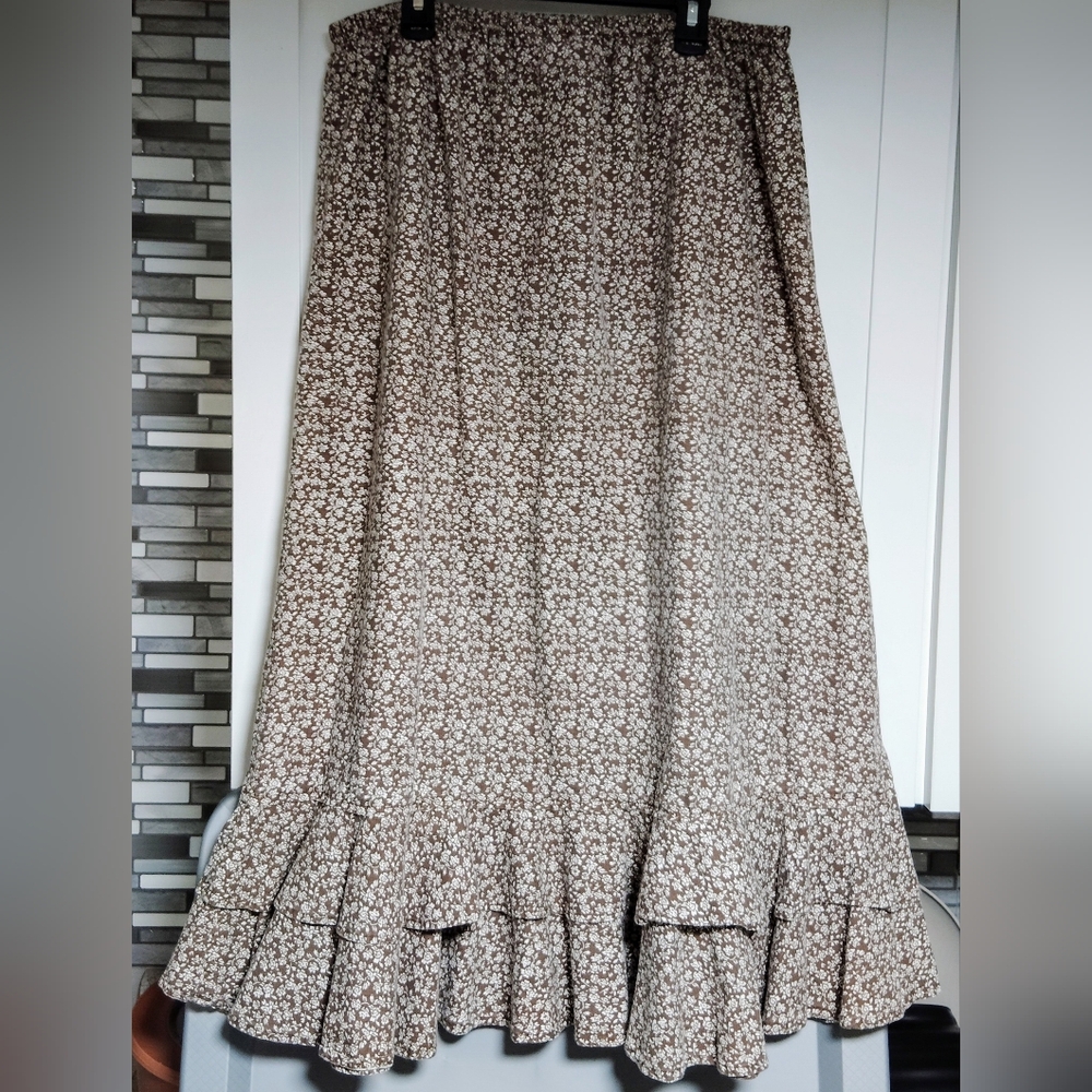 Orvis Brown Floral Maxi Skirt